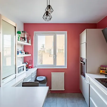 Privative Avec Balcon, Netflix&fibre * Courcouronnes