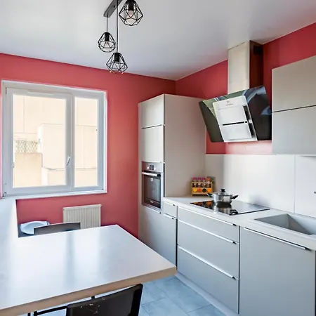 Privative Avec Balcon, Netflix & Fibre Campeggio