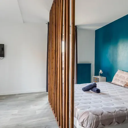 Privative Avec Balcon, Netflix&fibre Camping Courcouronnes