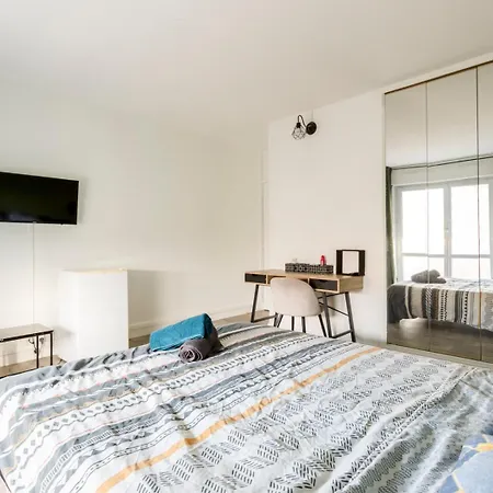 Privative Avec Balcon, Netflix&fibre Camping
