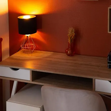 Privative Avec Balcon, Netflix&fibre Courcouronnes