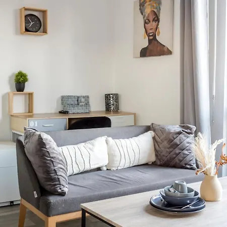 Privative Avec Balcon, Netflix & Fibre Campsite *